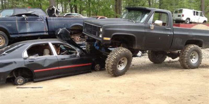 Hank Zion’s Auto Salvage