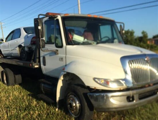 Janot Towing & Tire Shop Service